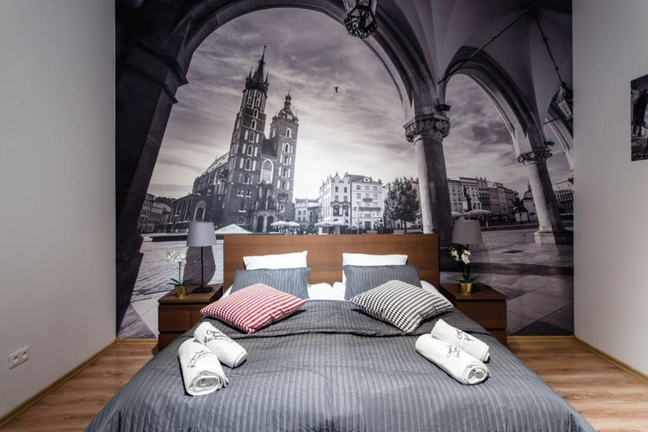 Aparthotel Cracow Rent - Spacious For 2-7 People In Quiet Area - Kolberga Street Nr 3 - 10 Min To Main Square By Foot Cracovia